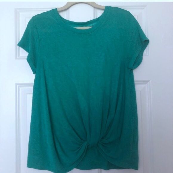 Bobeau Jessica Twist Hem Slub Tee - Picture 2 of 4